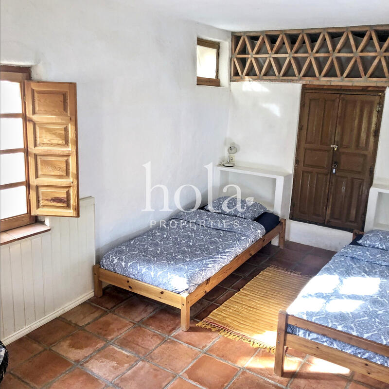 3 bedroom Country House for sale