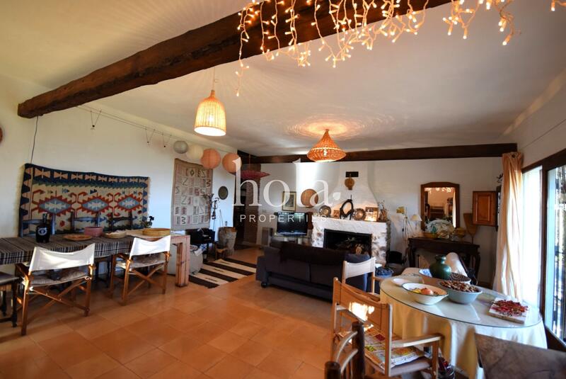 3 bedroom Country House for sale