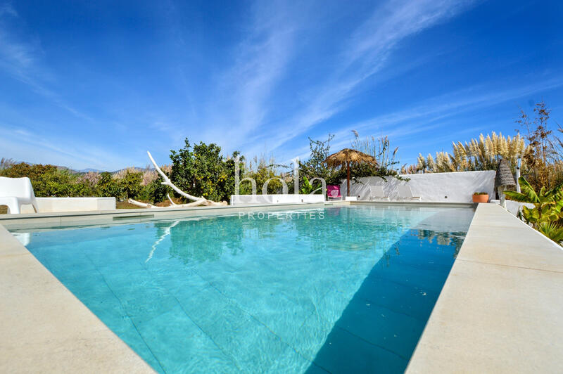 3 bedroom Country House for sale