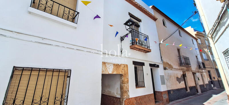 Radhus till salu i Pinos del Valle, Granada