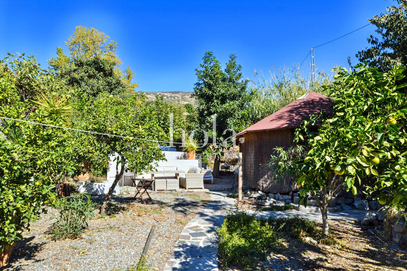 1 bedroom Country House for sale 1 bedroom Country House for sale