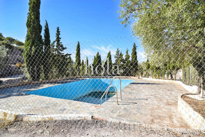 4 bedroom Country House for sale