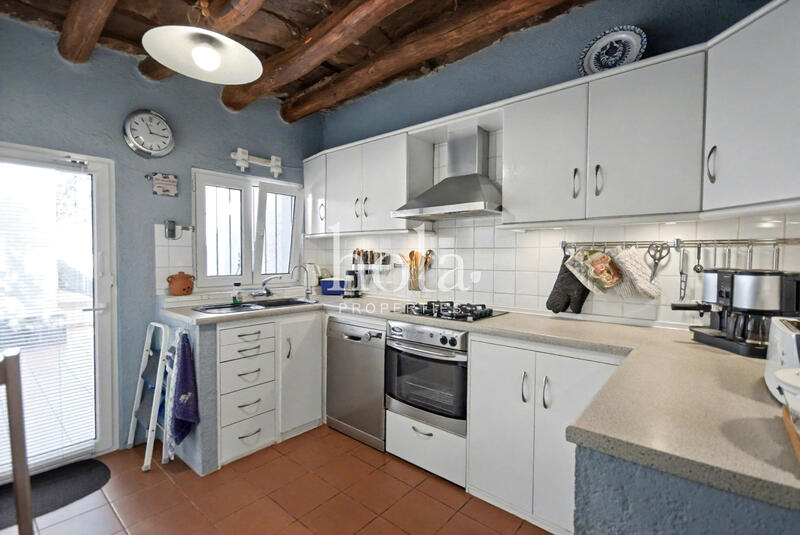 2 Schlafzimmer Landhaus zu verkaufen