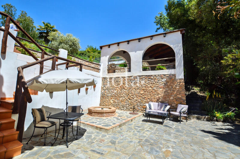 4 bedroom Country House for sale