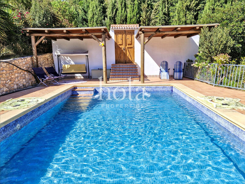 4 bedroom Country House for sale