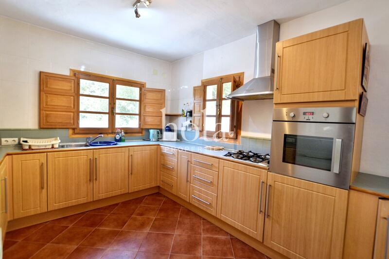 4 bedroom Country House for sale