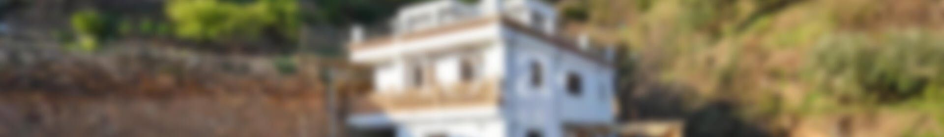 5 chambre Maison Troglodyte à vendre