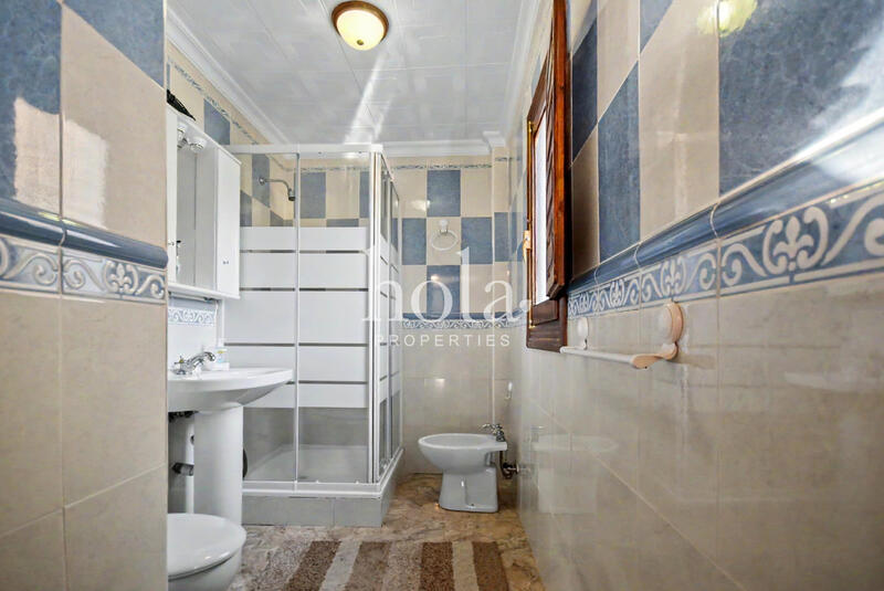 5 chambre Maison Troglodyte à vendre