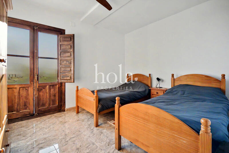 5 chambre Maison Troglodyte à vendre