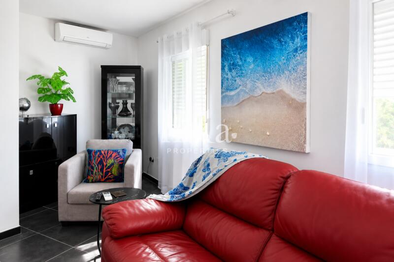 Townhouse for sale Townhouse for sale