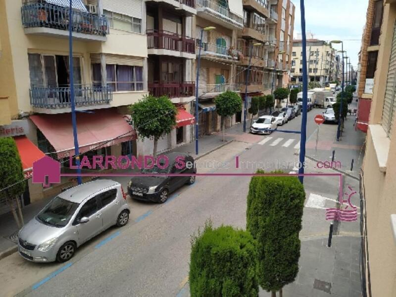3 bedroom Apartment for sale