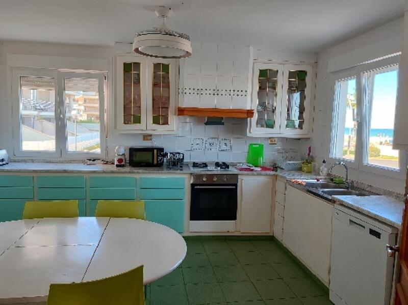 6 soverom Villa til salgs