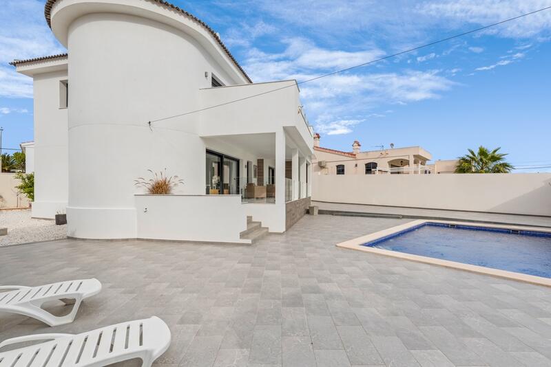 3 bedroom Villa for sale
