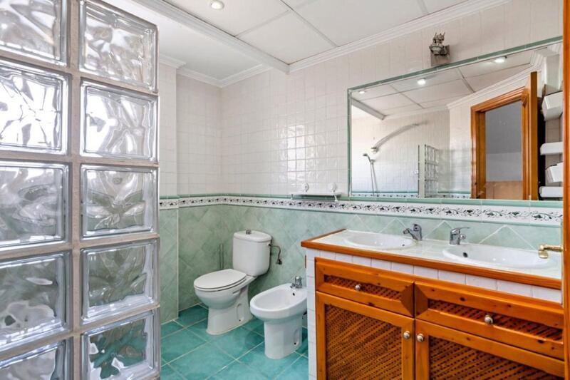 4 Schlafzimmer Villa zu verkaufen