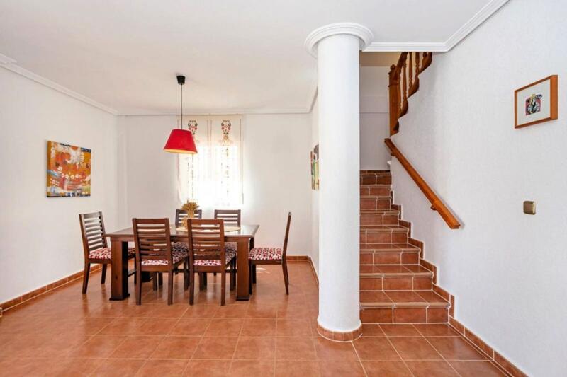 4 Schlafzimmer Villa zu verkaufen
