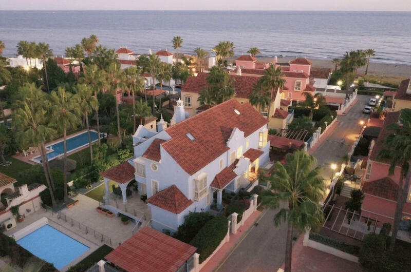 Villa à vendre dans Puerto Banus, Málaga