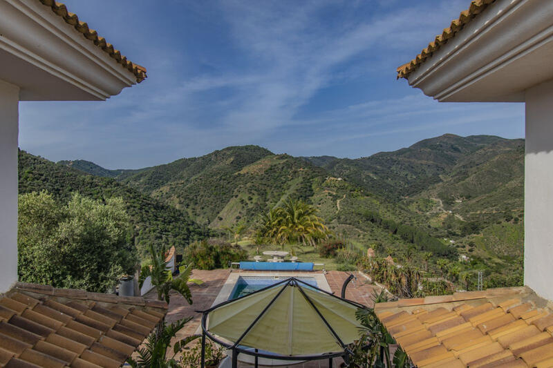 5 bedroom Villa for sale