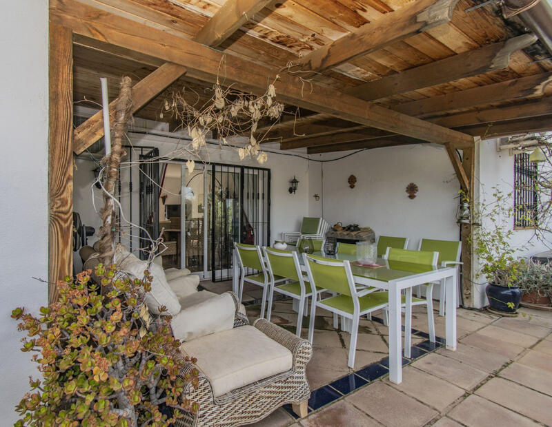 5 bedroom Villa for sale