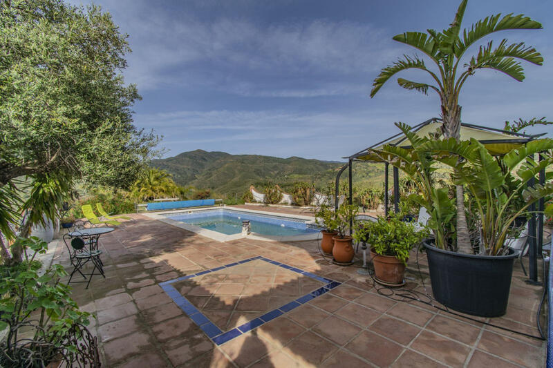5 bedroom Villa for sale