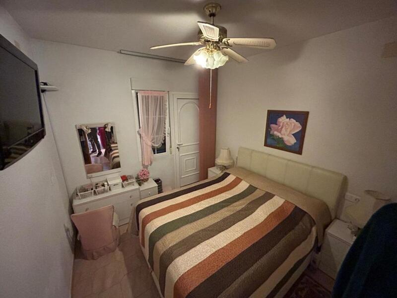 6 Schlafzimmer Villa zu verkaufen
