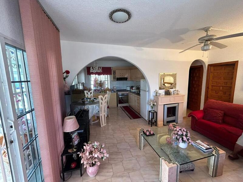 6 Schlafzimmer Villa zu verkaufen