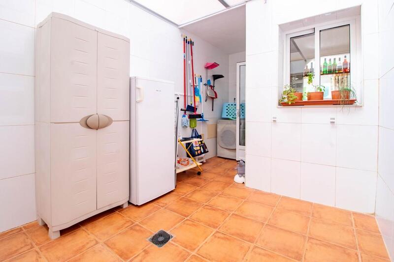 2 Schlafzimmer Stadthaus zu verkaufen