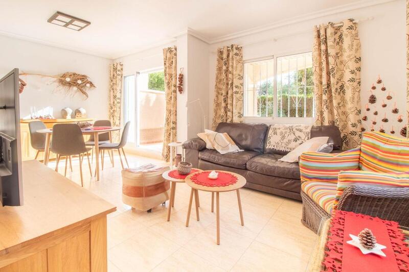 2 Schlafzimmer Stadthaus zu verkaufen