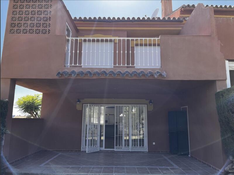 3 bedroom Villa for sale