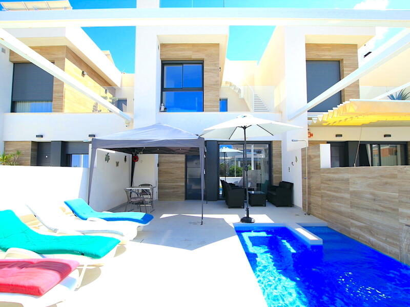 4 bedroom Villa for sale