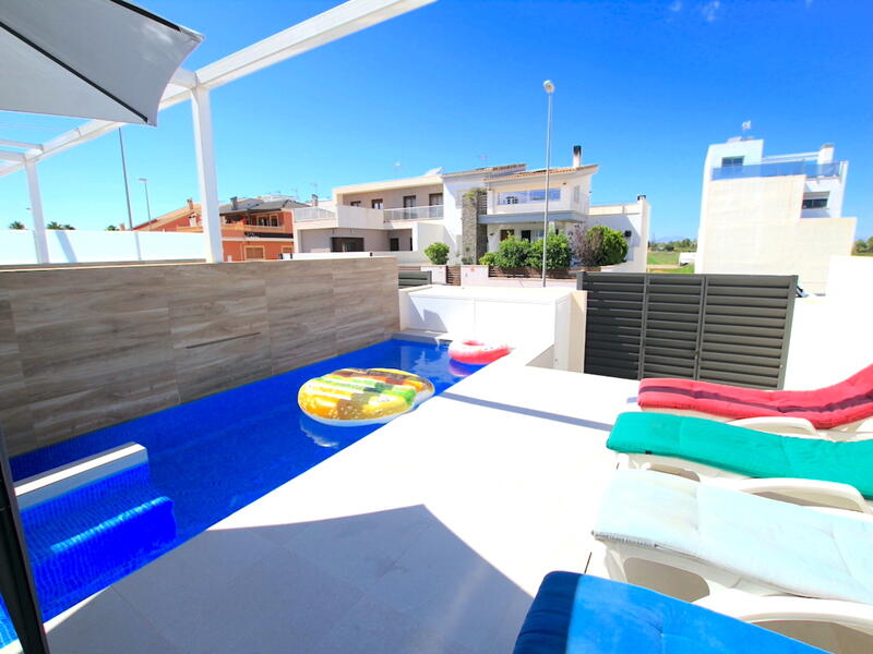 4 bedroom Villa for sale