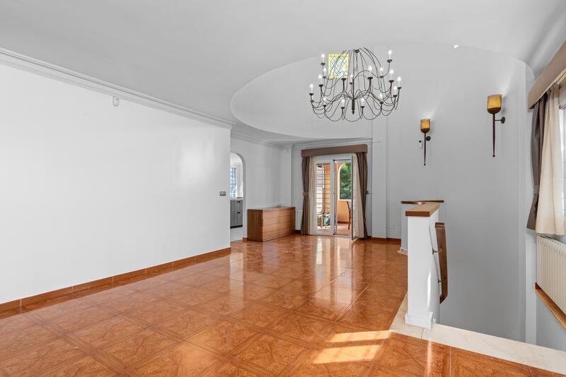 4 bedroom Villa for sale