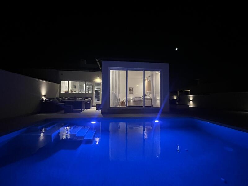 Villa à vendre dans La Siesta, Alicante