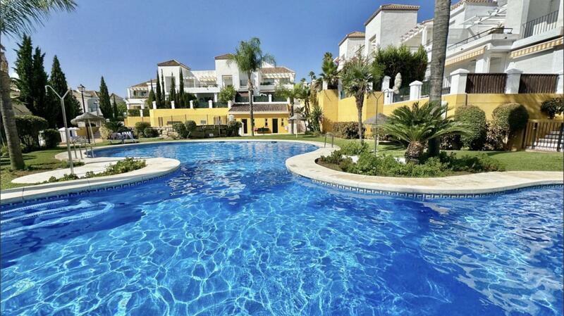Appartement à vendre dans Nueva Andalucia, Málaga