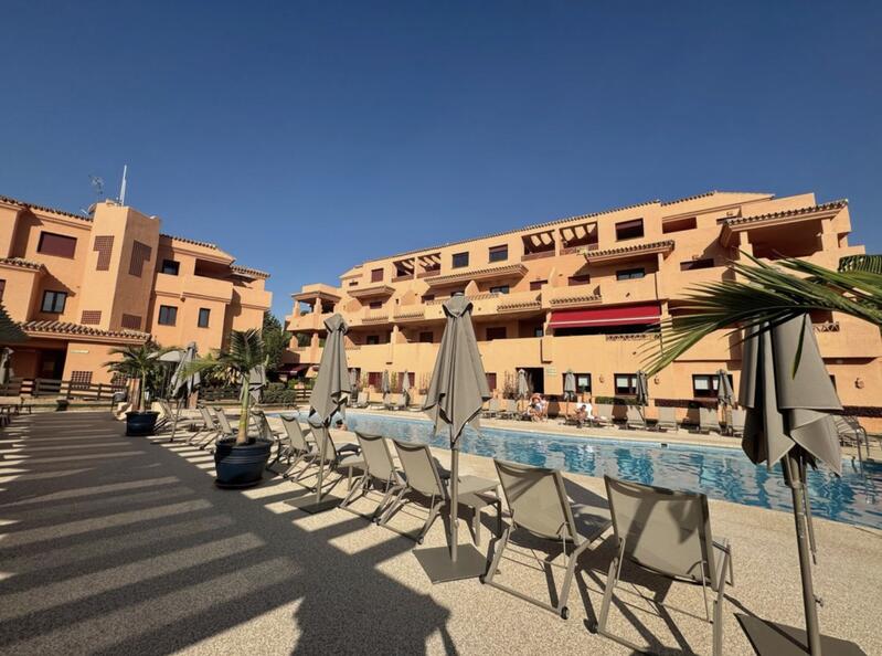 Apartment for sale in Benahavis, Málaga