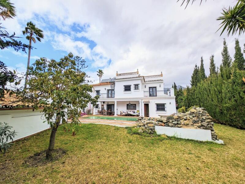 7 chambre Villa à vendre