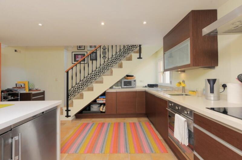3 bedroom Townhouse for sale