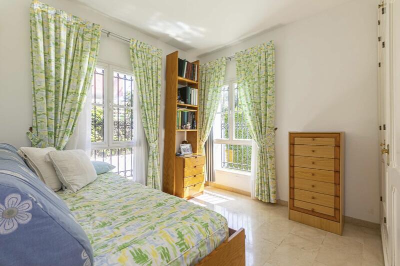 6 chambre Villa à vendre