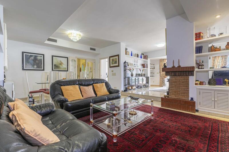 6 chambre Villa à vendre