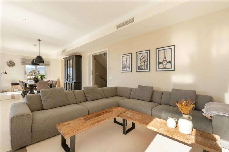 4 slaapkamer Villa Te koop