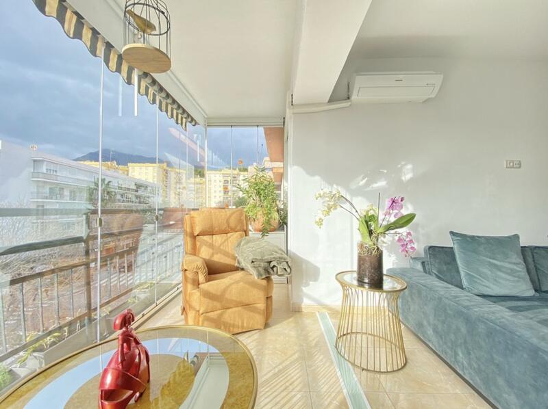 Apartamento en venta en Marbella, Málaga