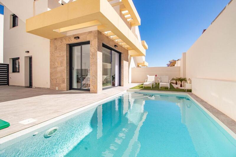 3 Cuarto Villa en venta