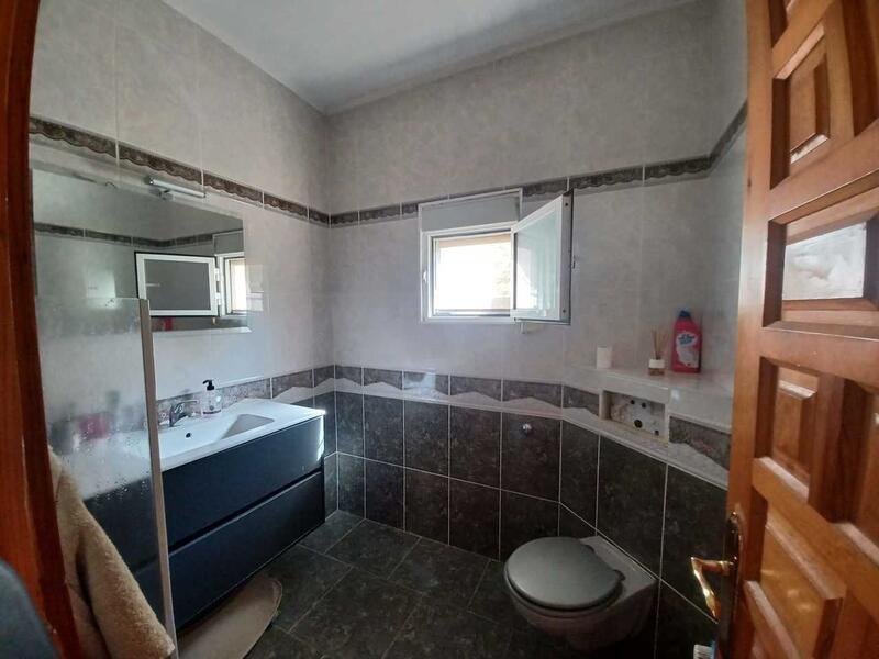2 Cuarto Adosado en venta