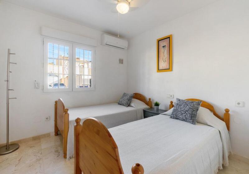 3 Schlafzimmer Landhaus zu verkaufen