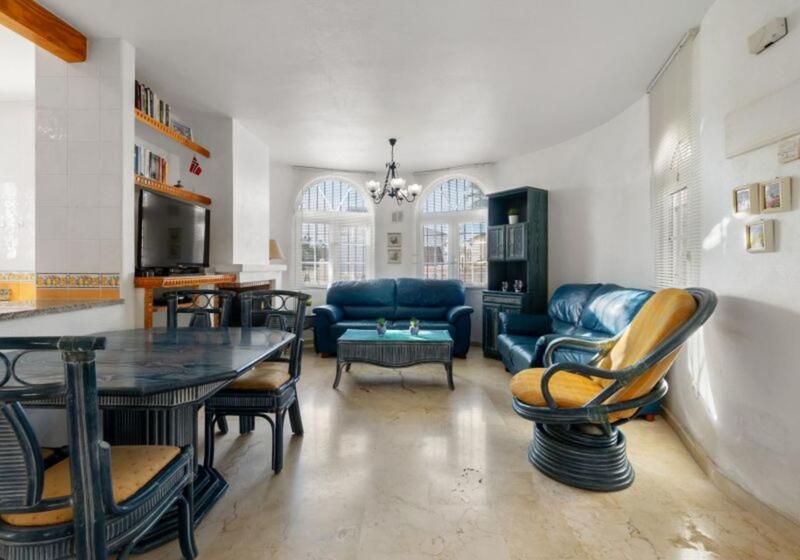 3 Schlafzimmer Landhaus zu verkaufen