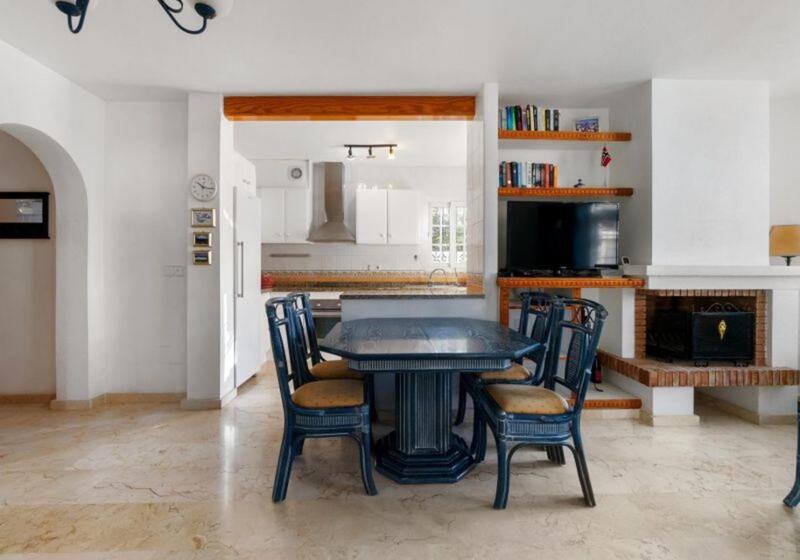 3 Schlafzimmer Landhaus zu verkaufen