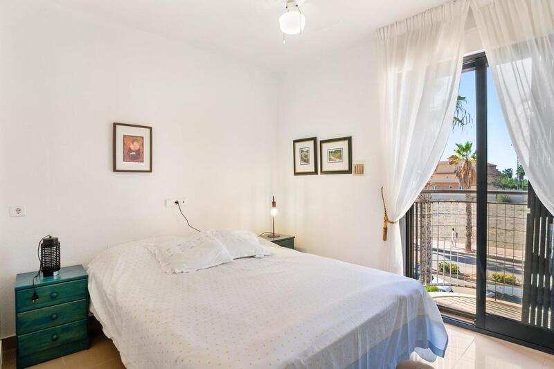 4 Schlafzimmer Stadthaus zu verkaufen