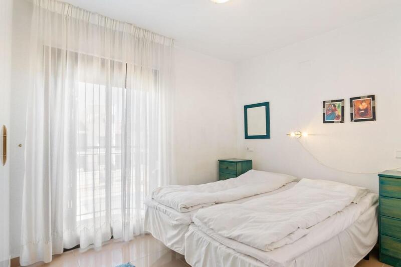 4 Schlafzimmer Stadthaus zu verkaufen