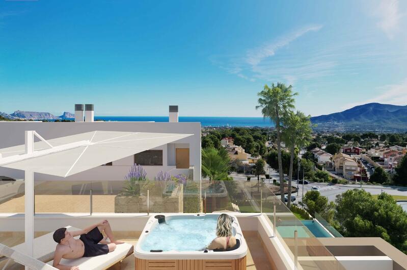 4 bedroom Townhouse for sale
