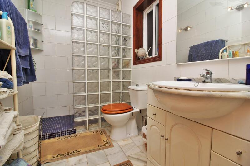 3 Schlafzimmer Stadthaus zu verkaufen