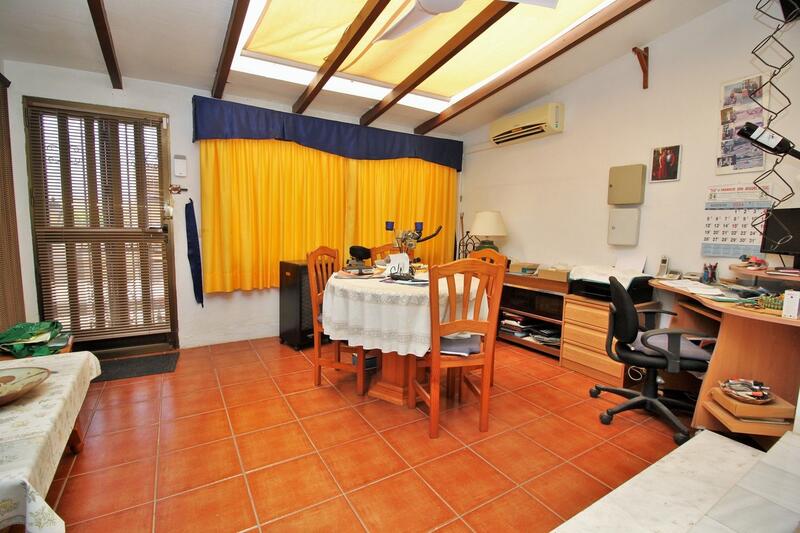 3 Schlafzimmer Stadthaus zu verkaufen